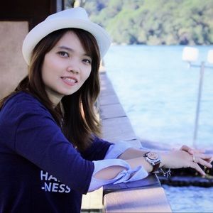 Meet your Posher, Nancy